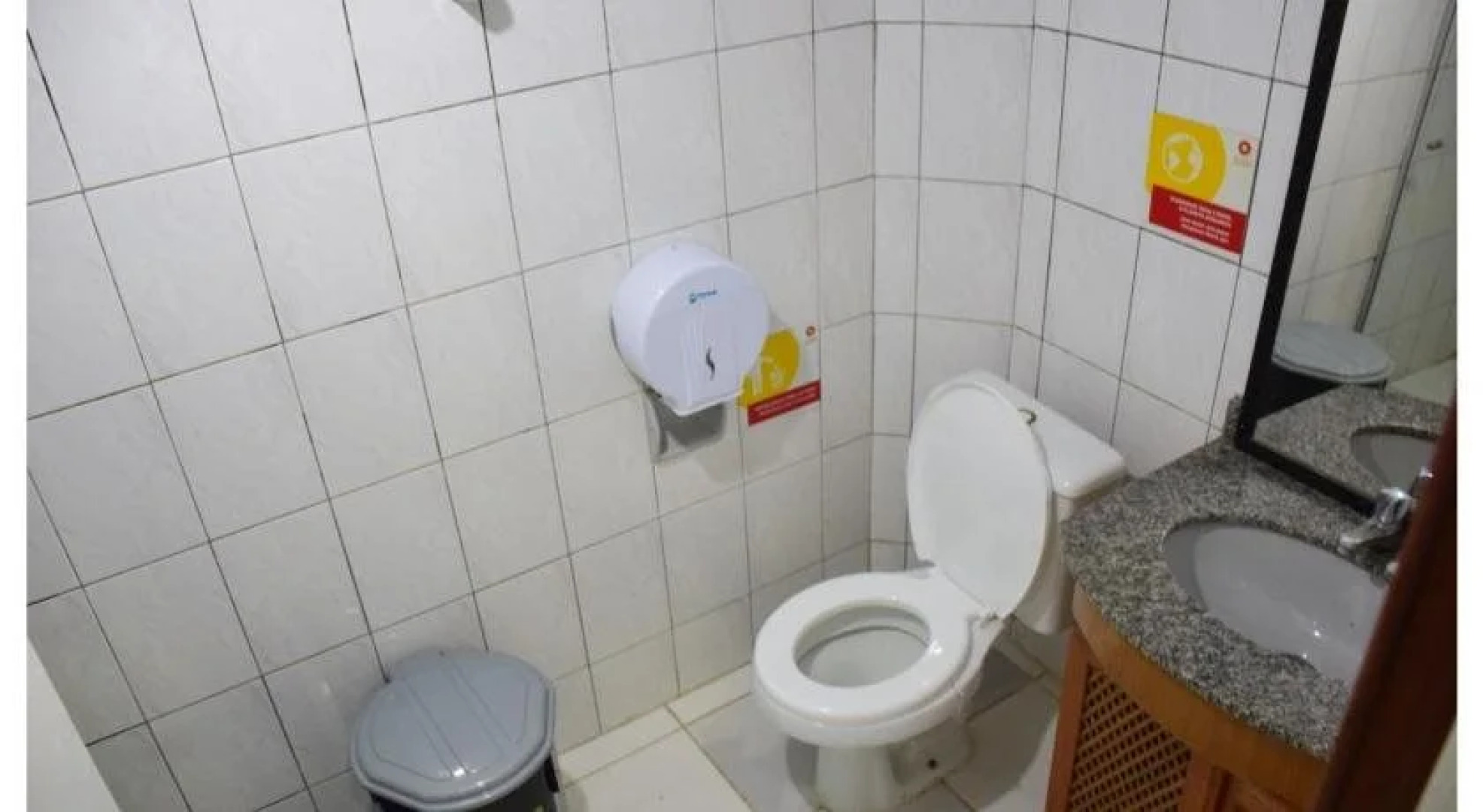 Beach House Ilha Grande - Hostel