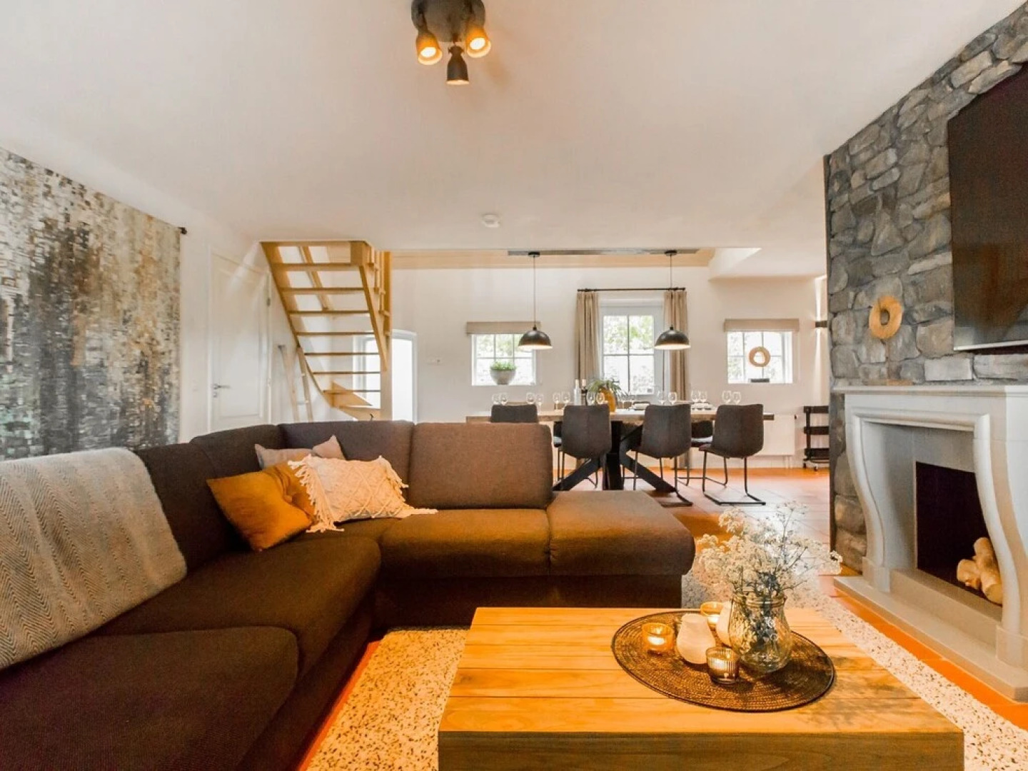 Beautiful Holiday Farm in Holten With hot tub and Sauna