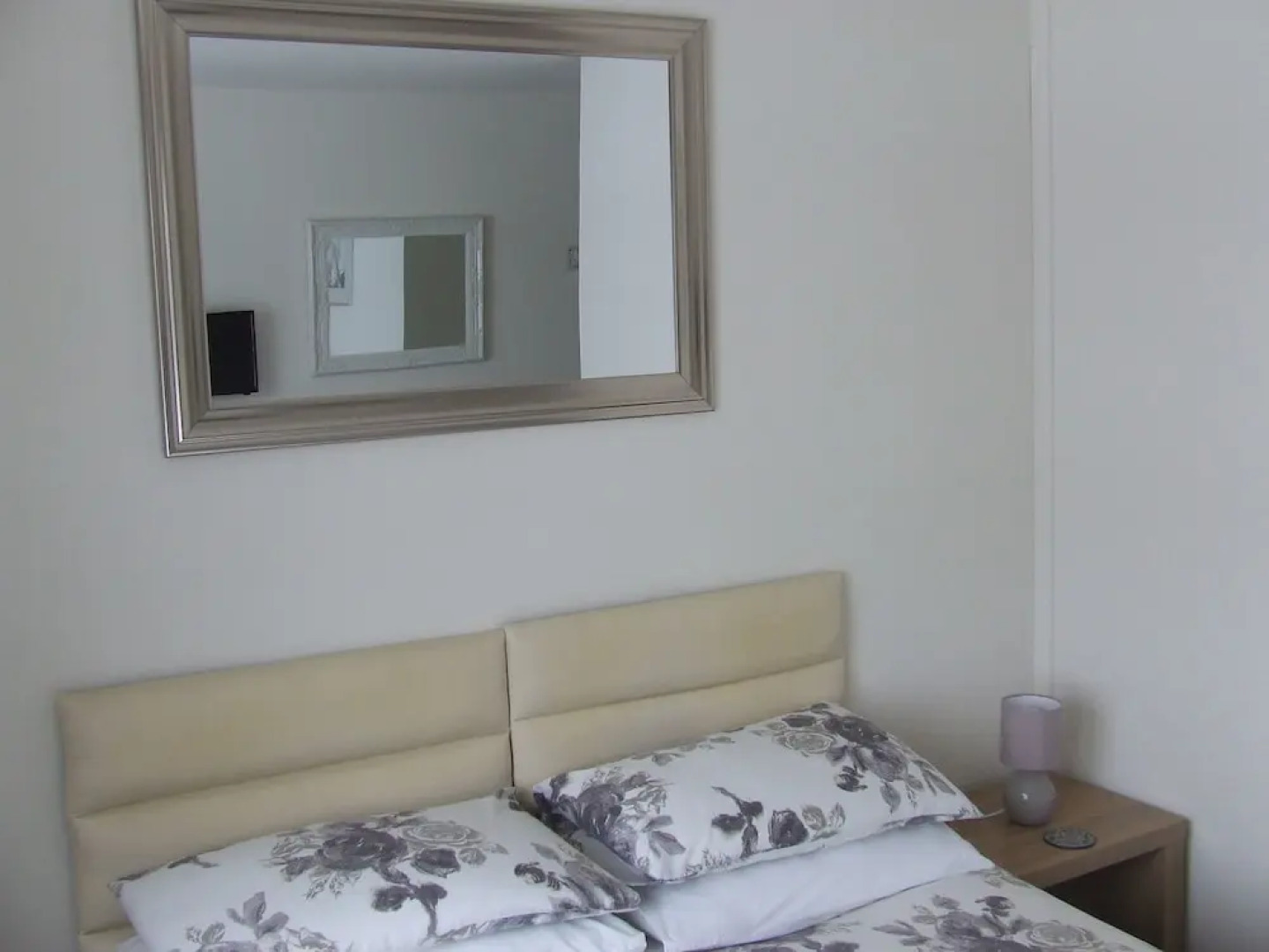 Long Chimneys Bed & Breakfast