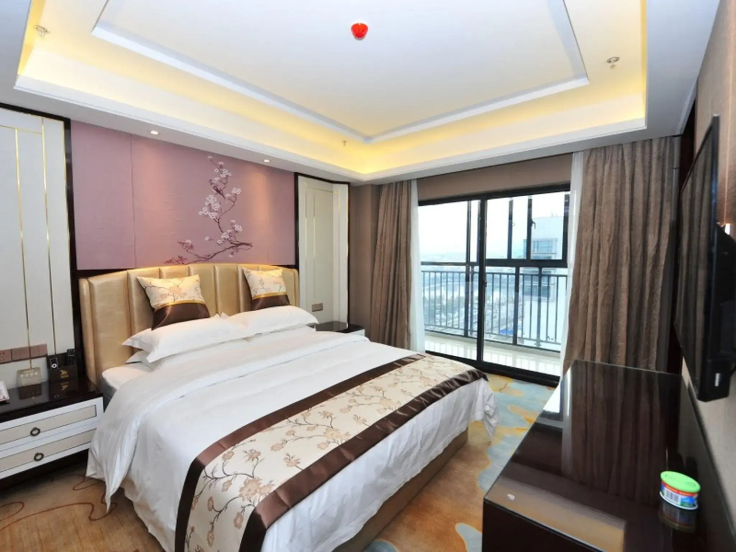 GreenTree Eastern Luan Jinzhai County Lotus Hill Road Hotel