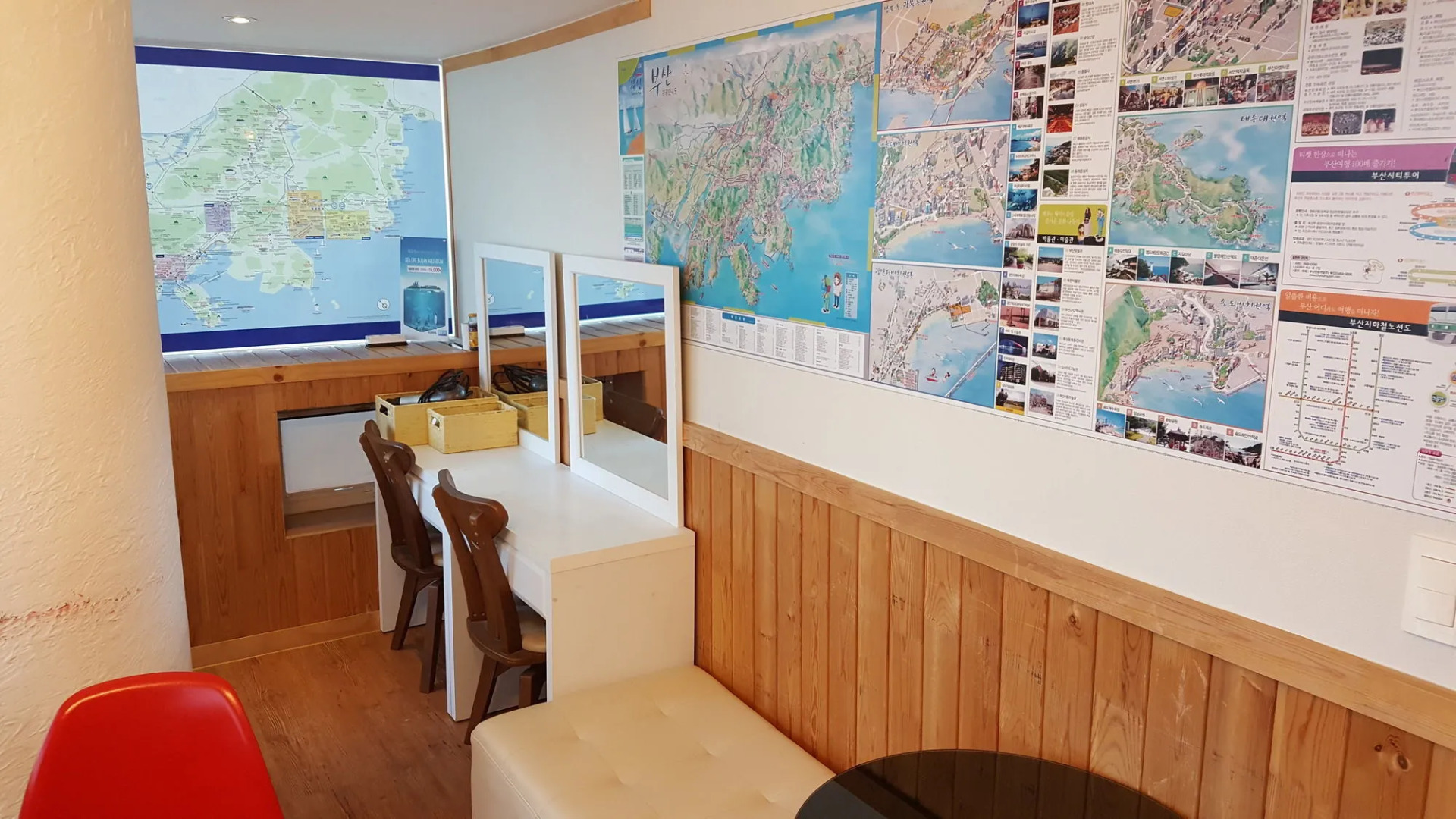 Dongbaekseom Guest House