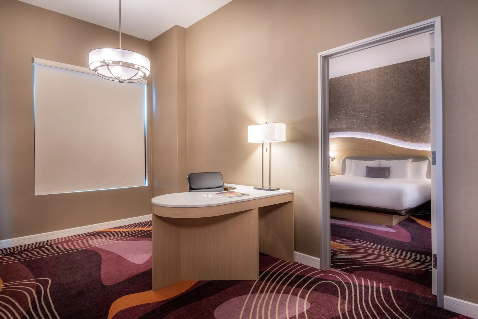 Pasadena Hotel & Pool