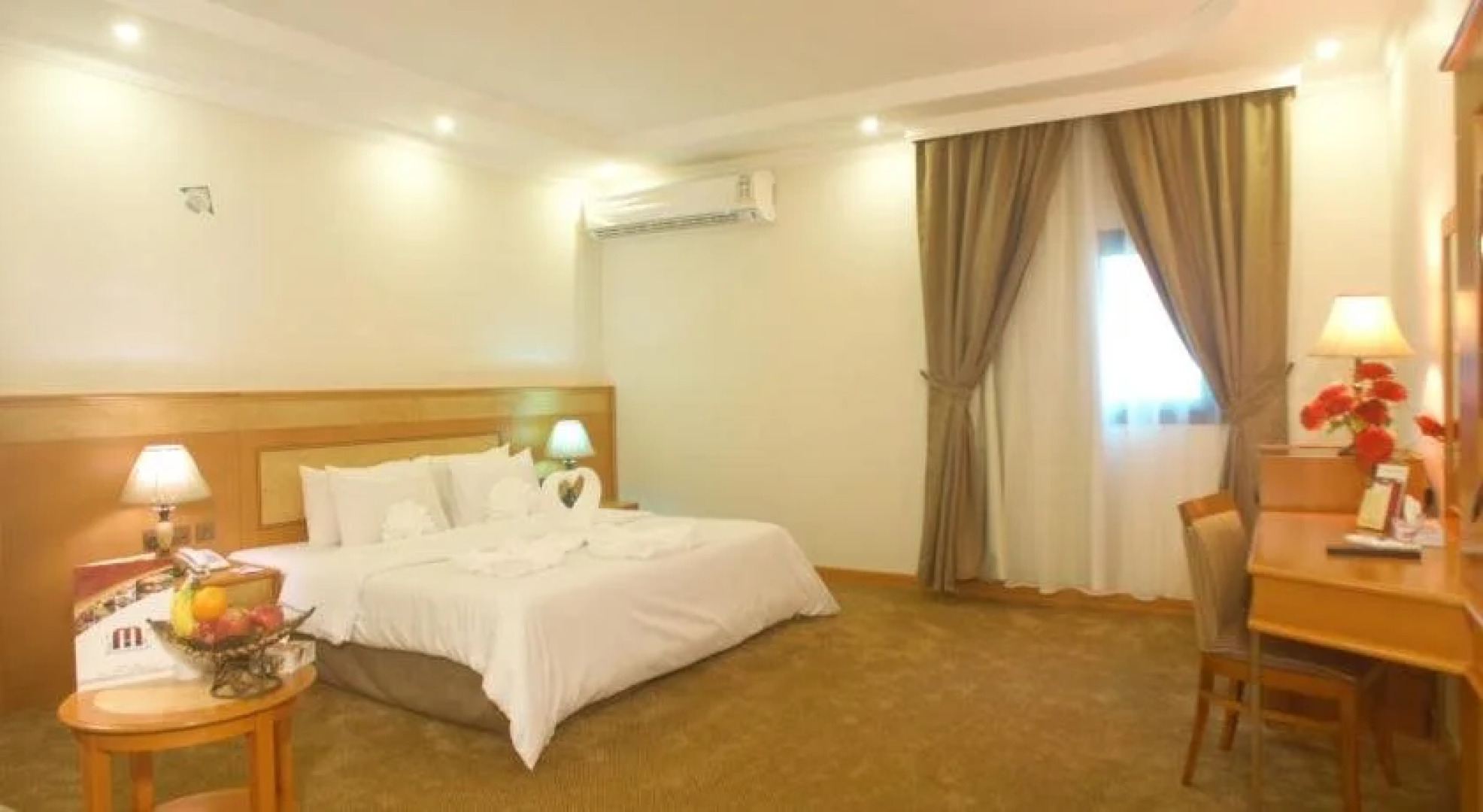 Al Mahmal Palestin Hotel