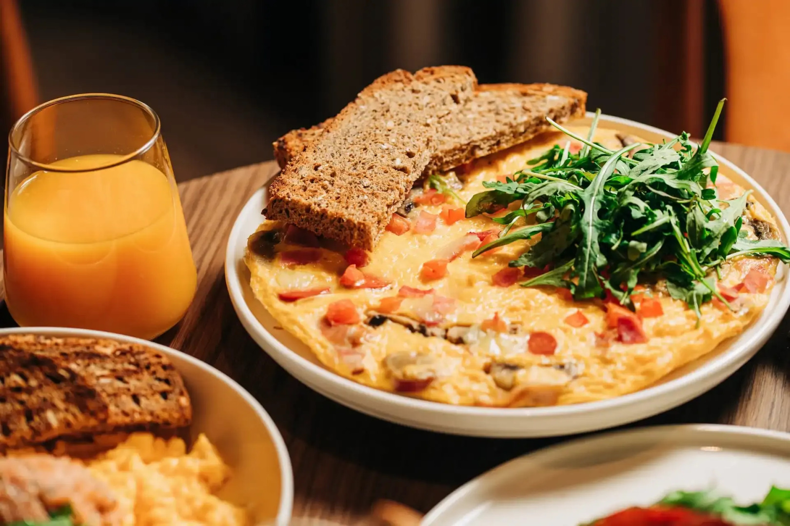 Cama Luxury Suites Glyfada