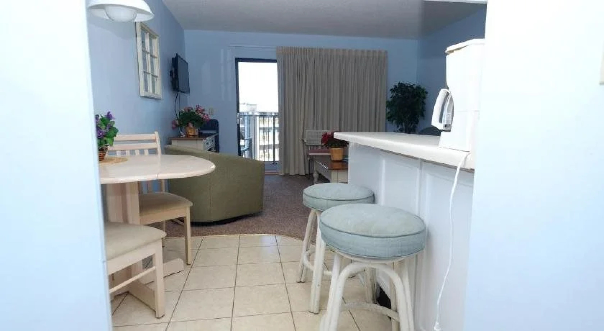 Hotel Suites of the Market Common