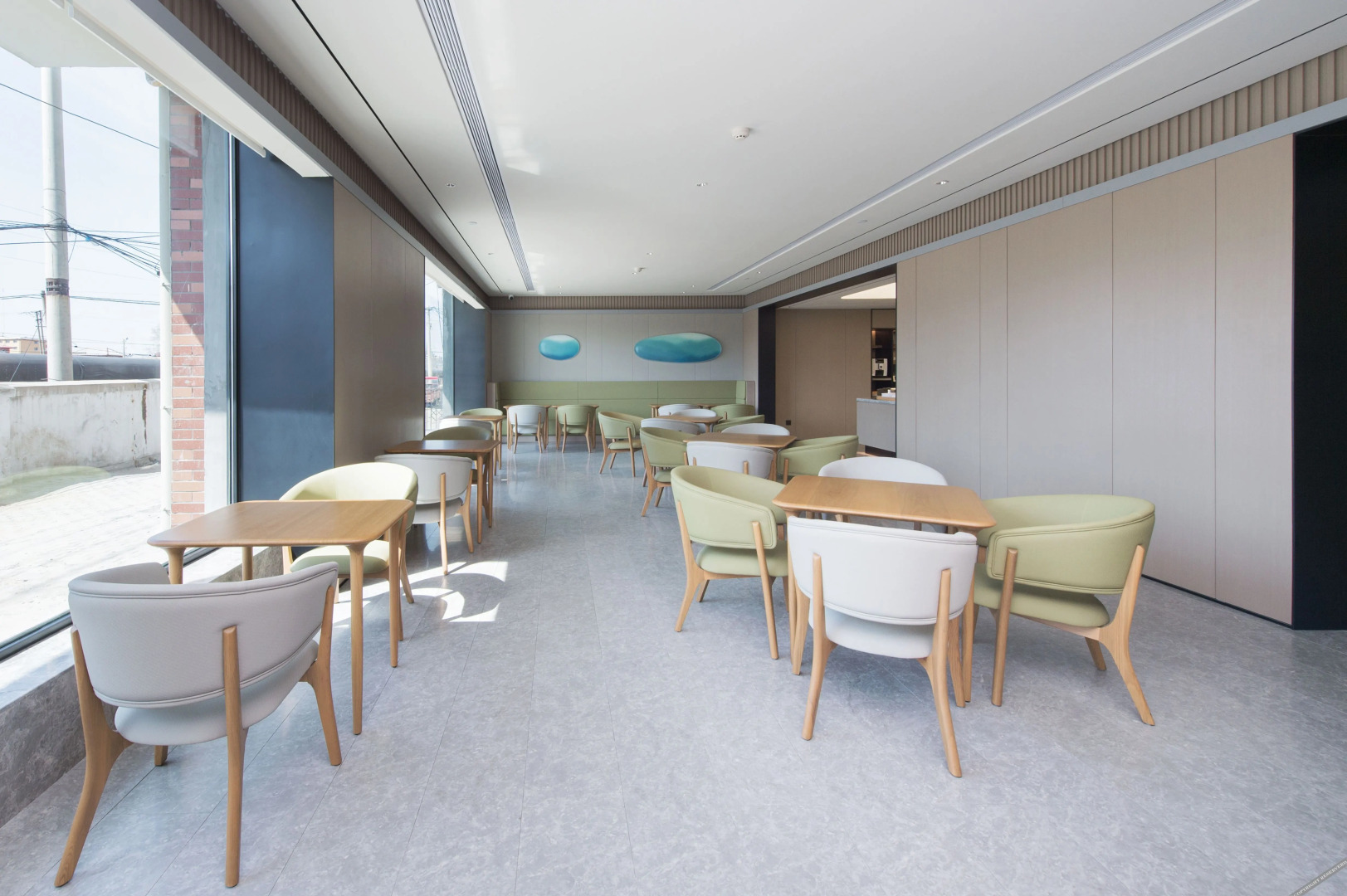 Ji Hotel Hegang Railway Station