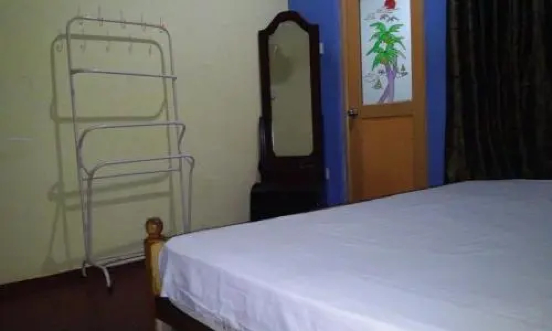 Elephant Reach Udawalawa