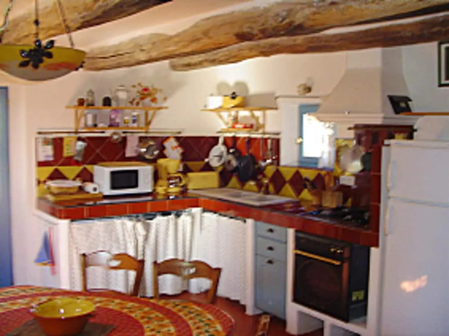 House With 2 Bedrooms in Allemagne-en-provence, With Furnished Garden