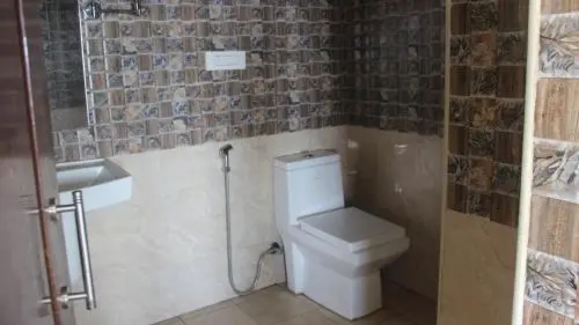 kollanoor guest house