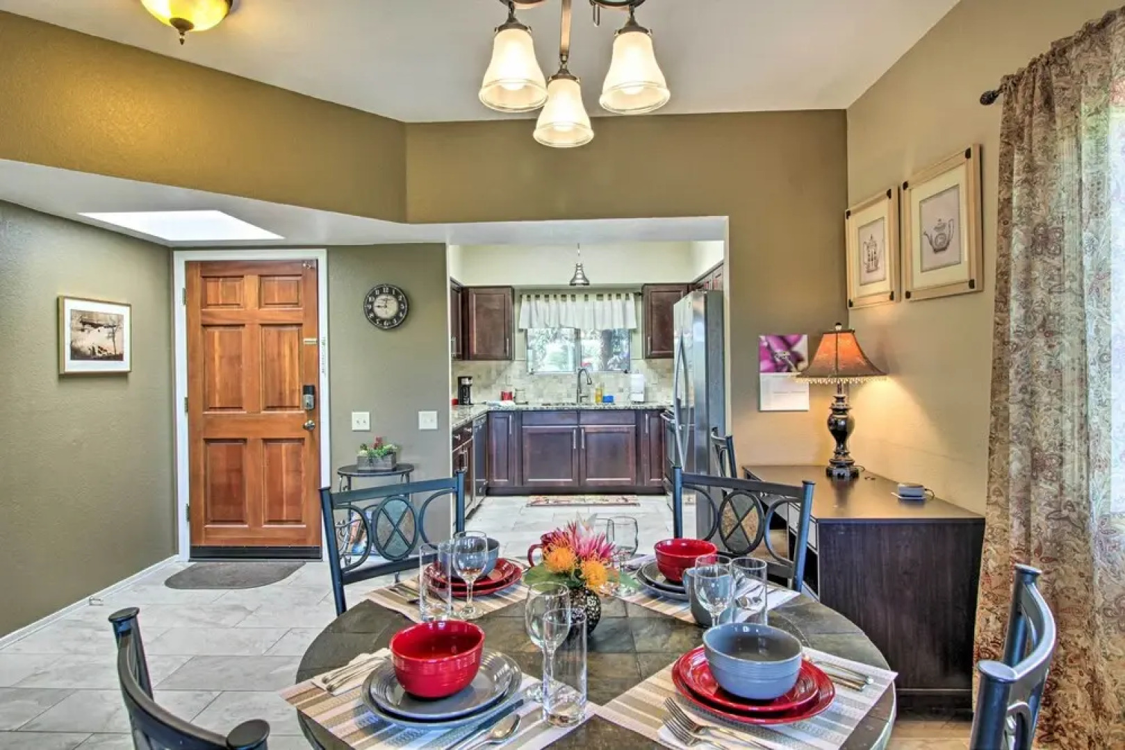 Relaxing Green Valley Townhome ~ 30 Mi to Tucson!