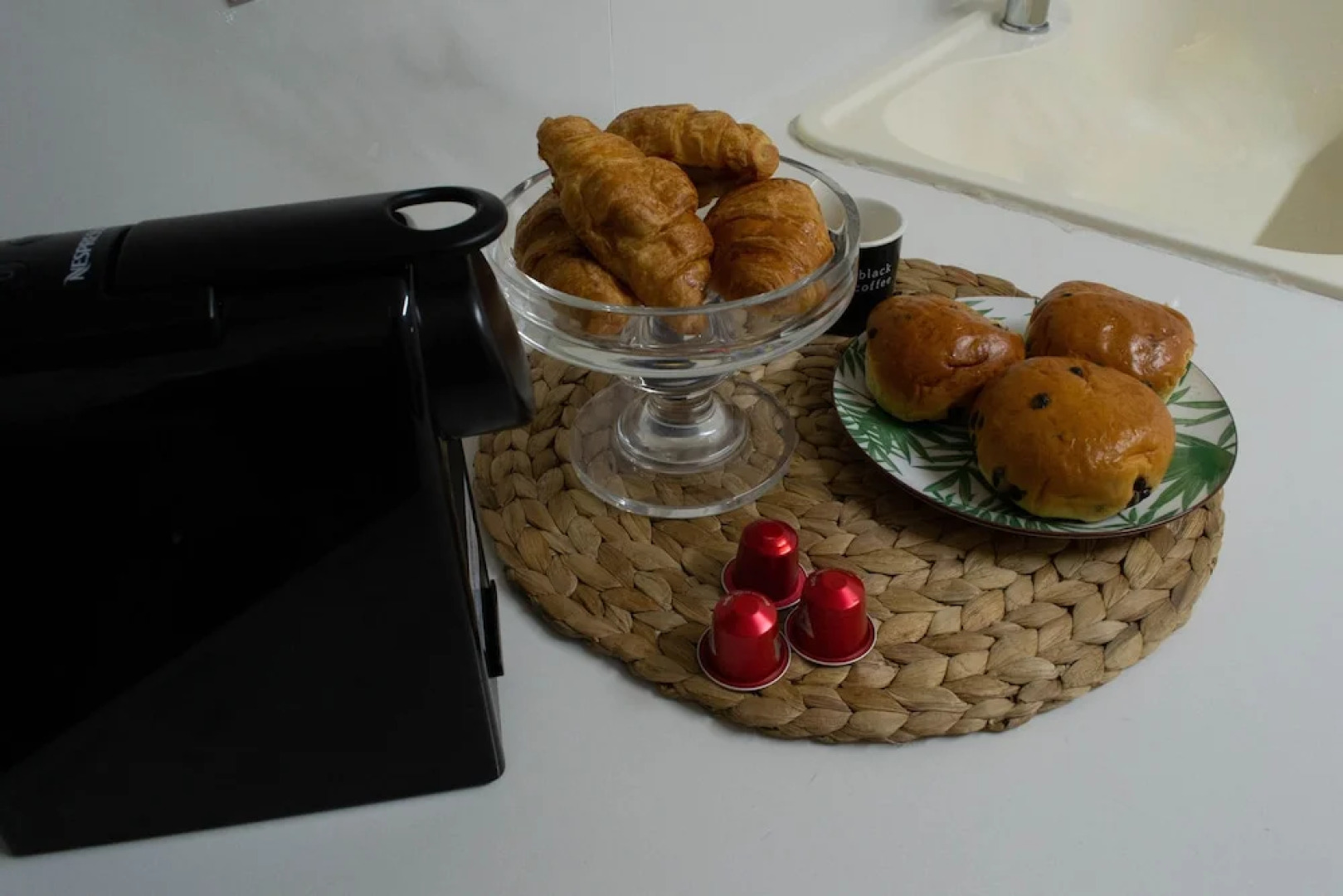 Oniropetra Luxury Suites