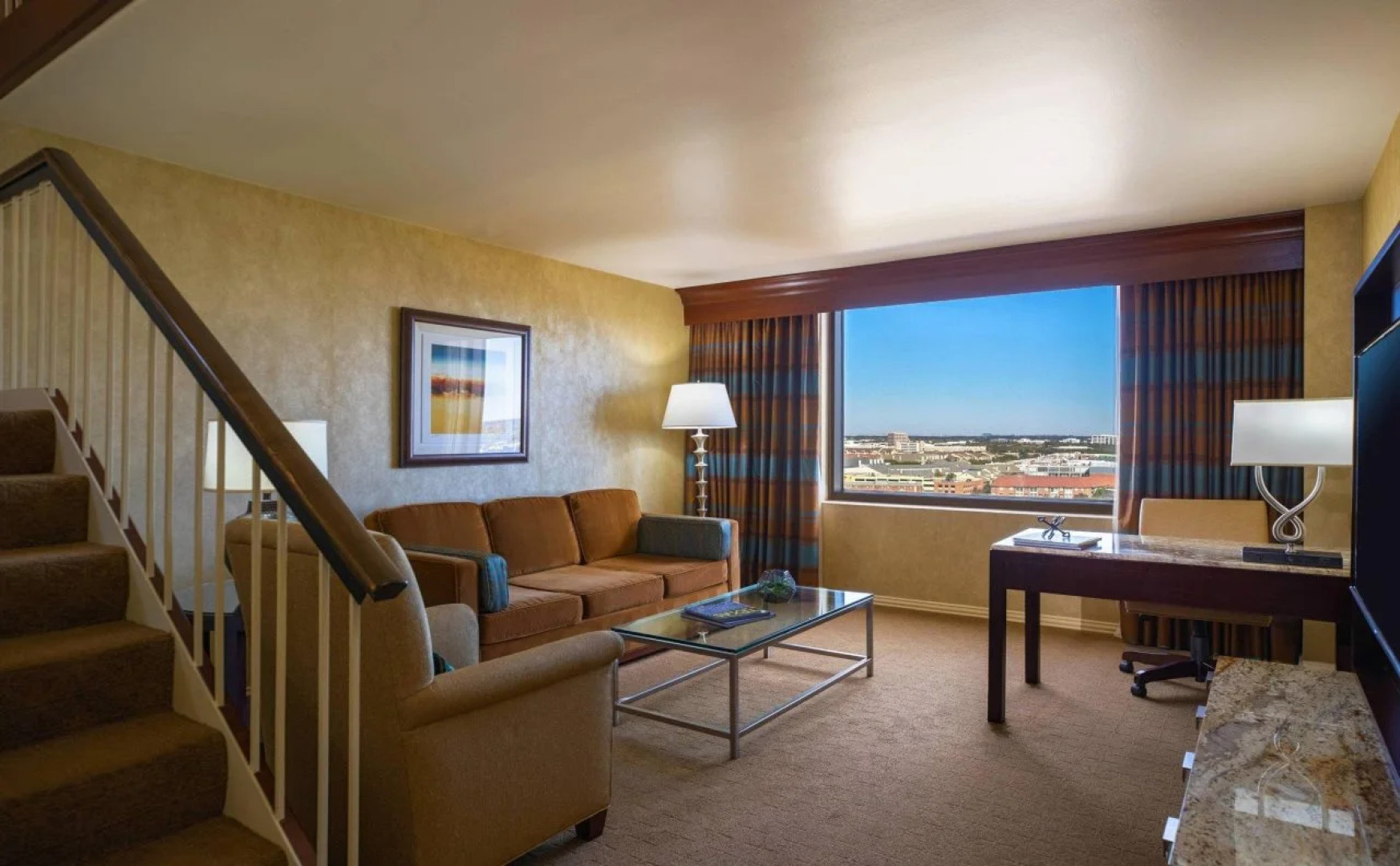 Renaissance Dallas Addison Hotel