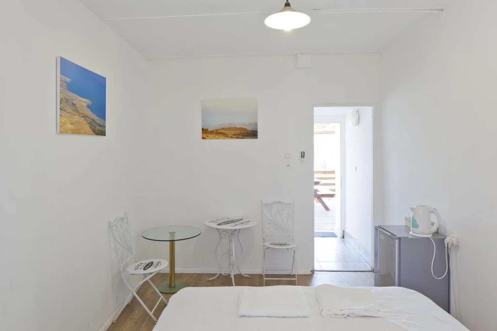 Metzoke Dragot Hostel