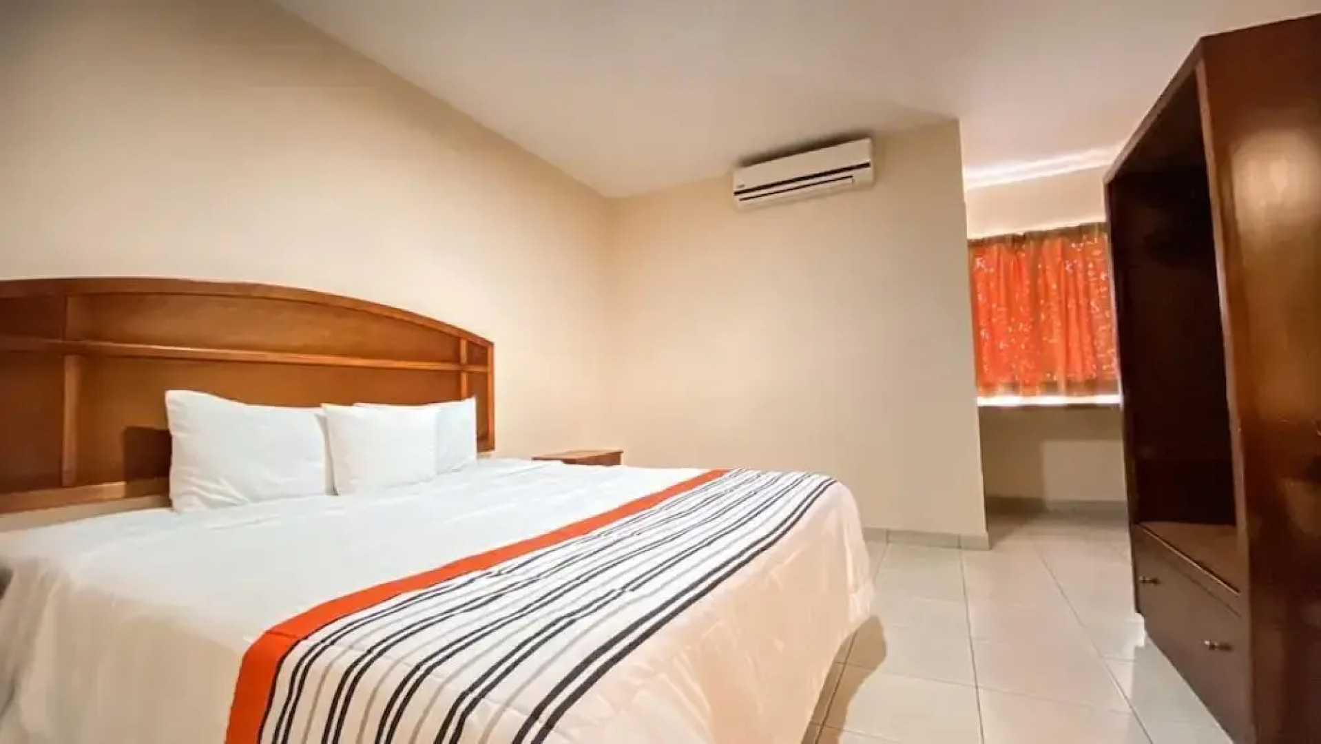 Hotel Express Inn Juchitan