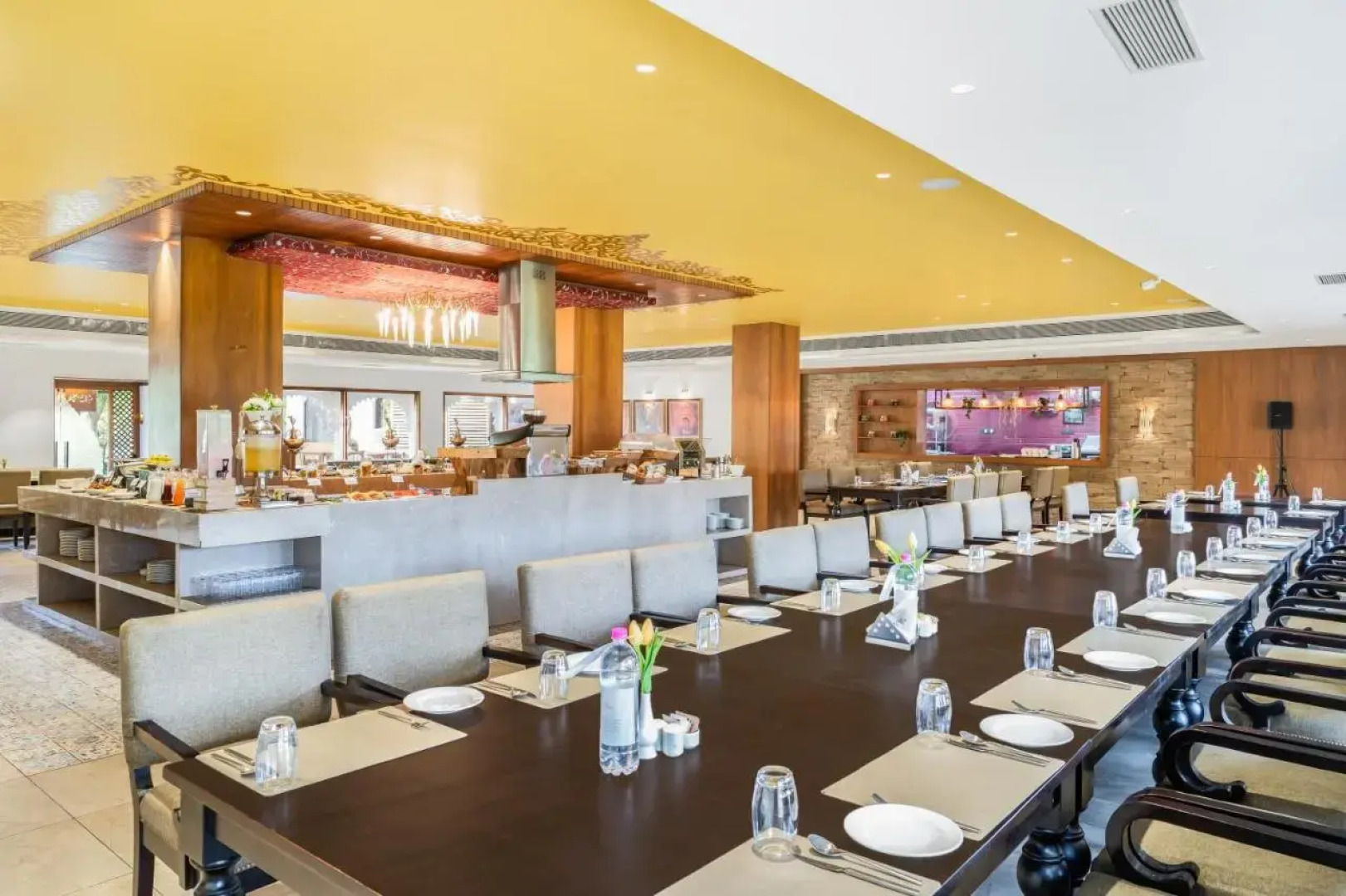 Holiday Resort & Spa A Unit of S Poddar Group