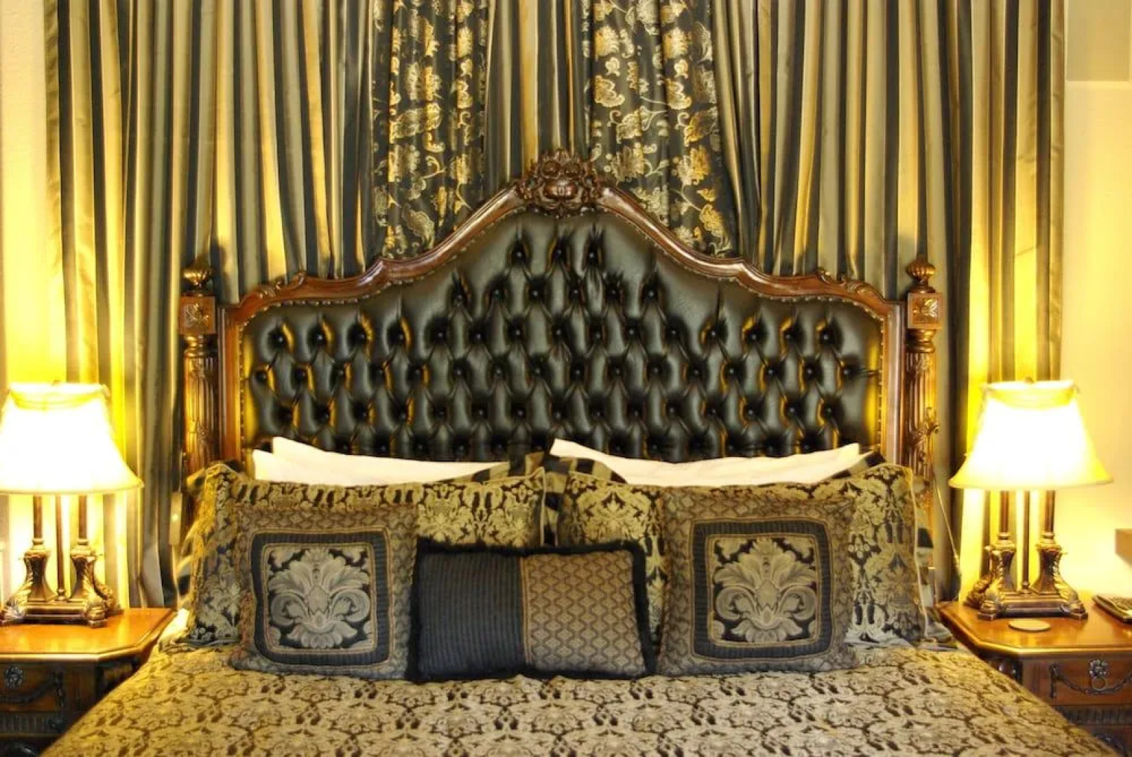 Arrowhead Manor Bed & Breakfast Inn & Event Center