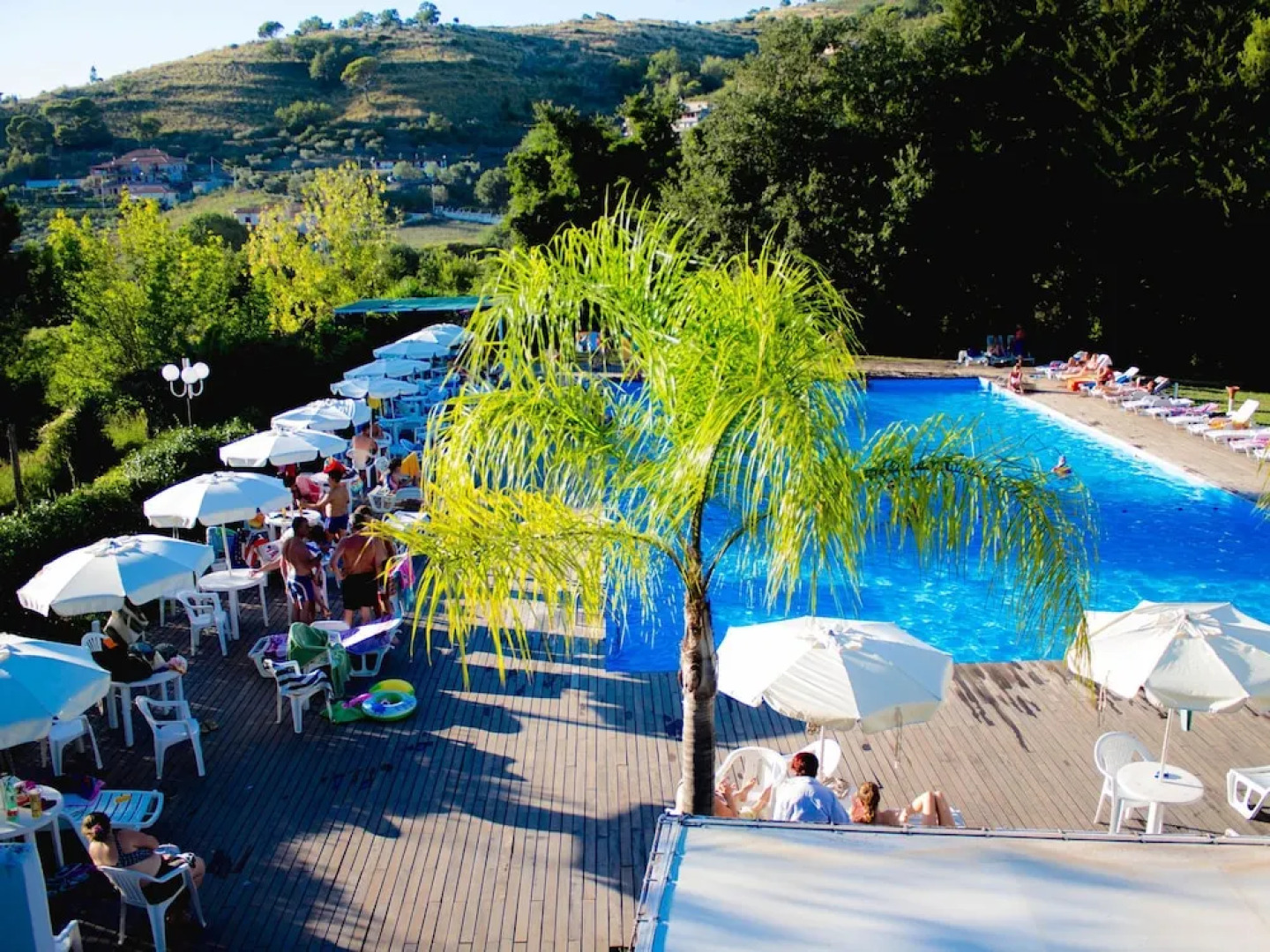 Nice Apartment in the Hills in a Green Nature Park