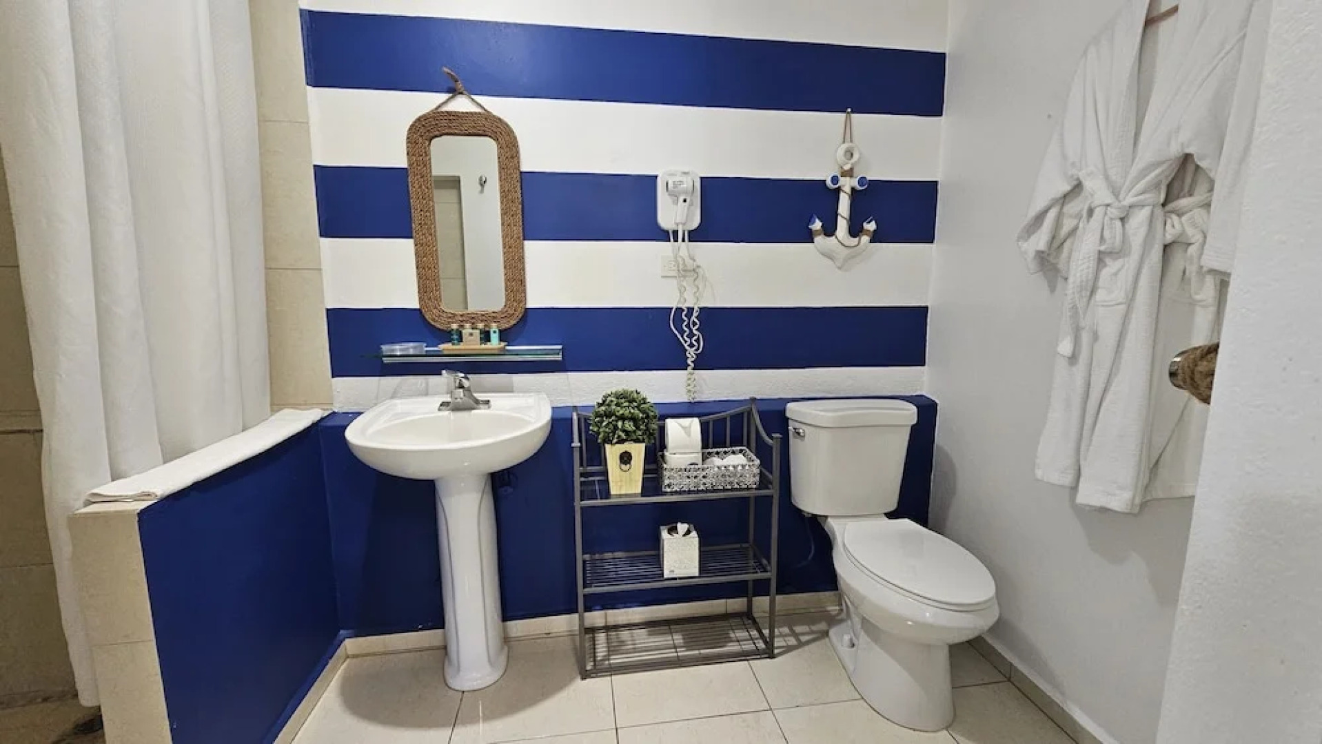 Aqua Marina Beach Club