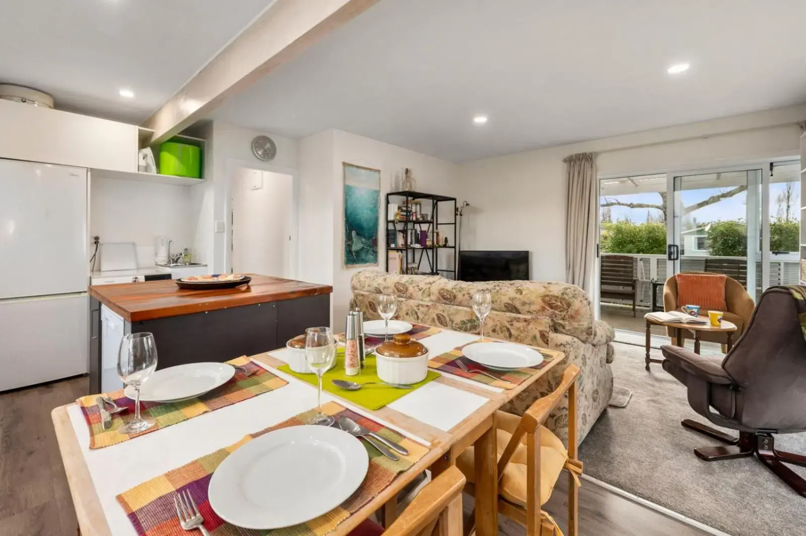 Plum Tree Cottage - Turangi Holiday Home