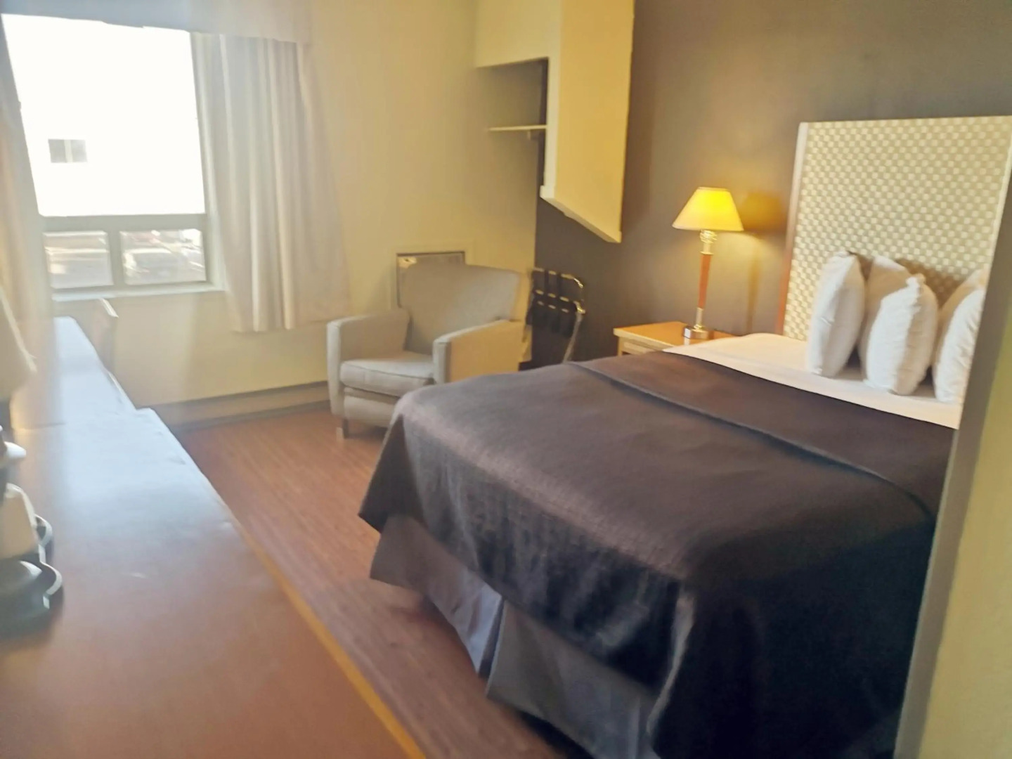 Travelodge by Wyndham Edmonton West