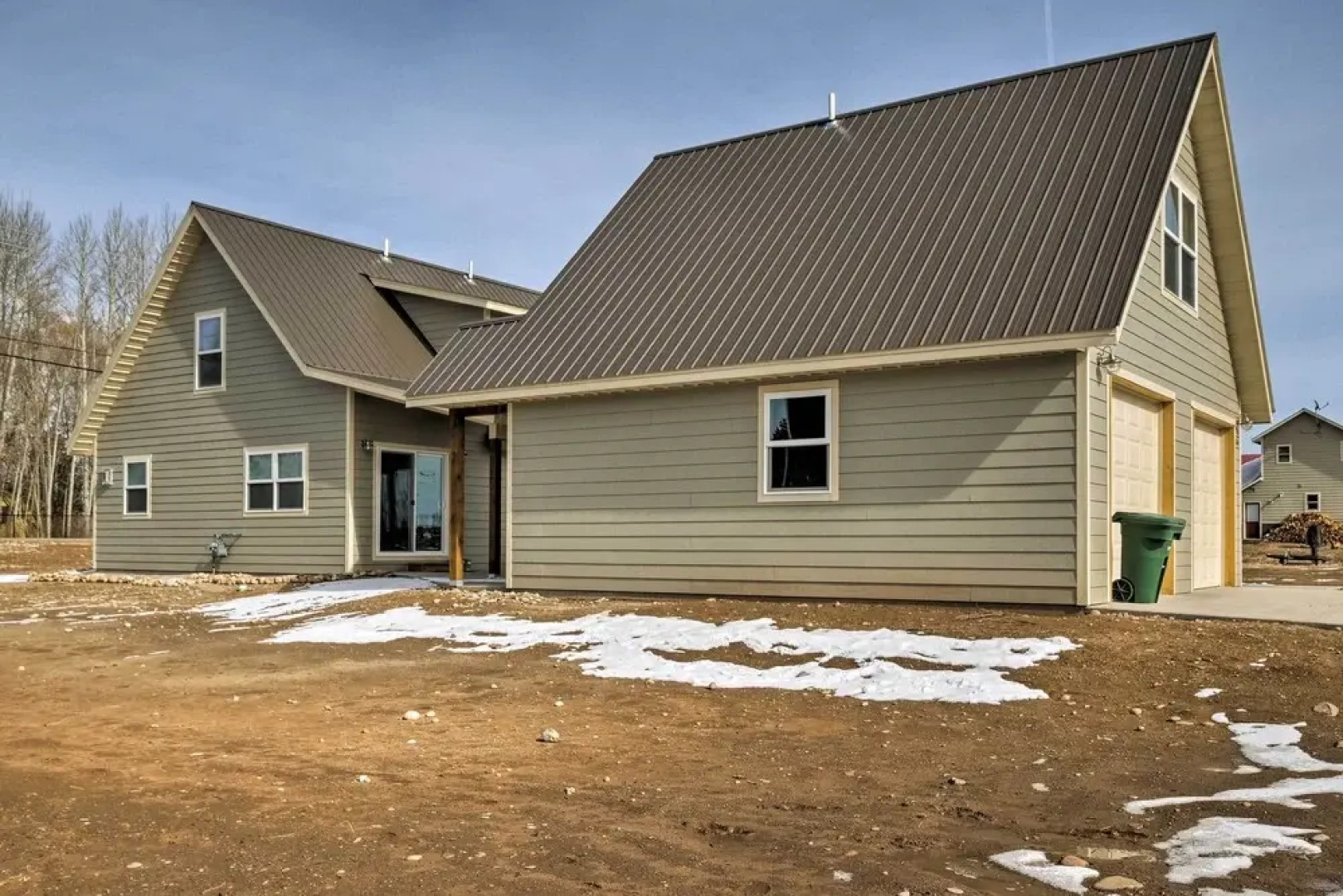 30 Mi to Crested Butte: Dog-friendly Home By River