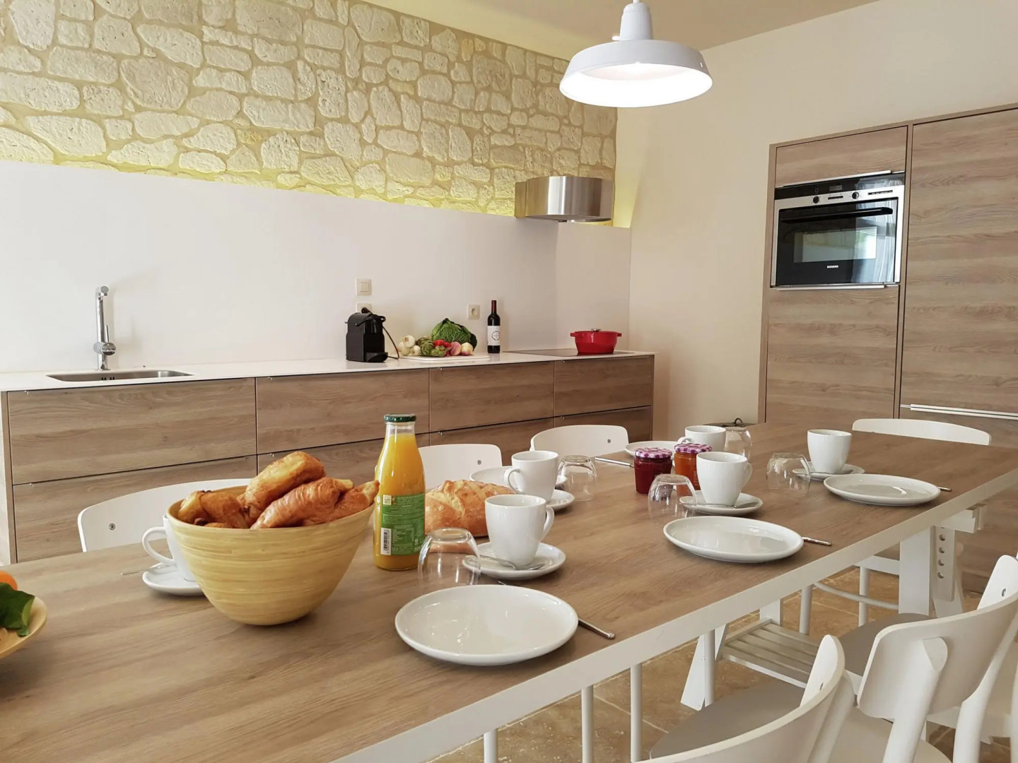 Lavish Apartment in Villesèque-des-Corbières with Terrace