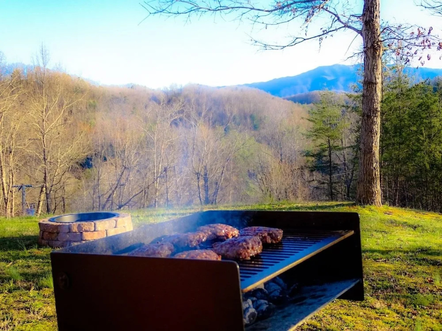 Enchanted Primrose 2 Bedroom Chalet by RedAwning