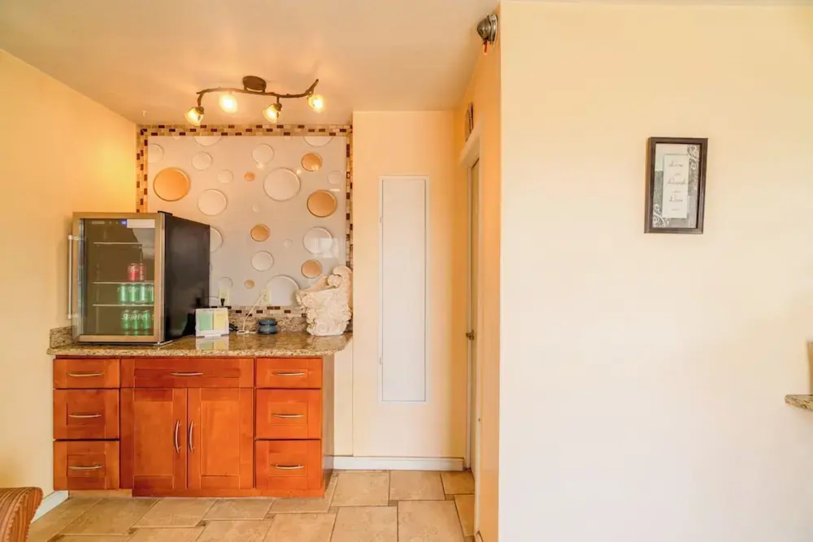 Crown Inn By OYO Denver Tx