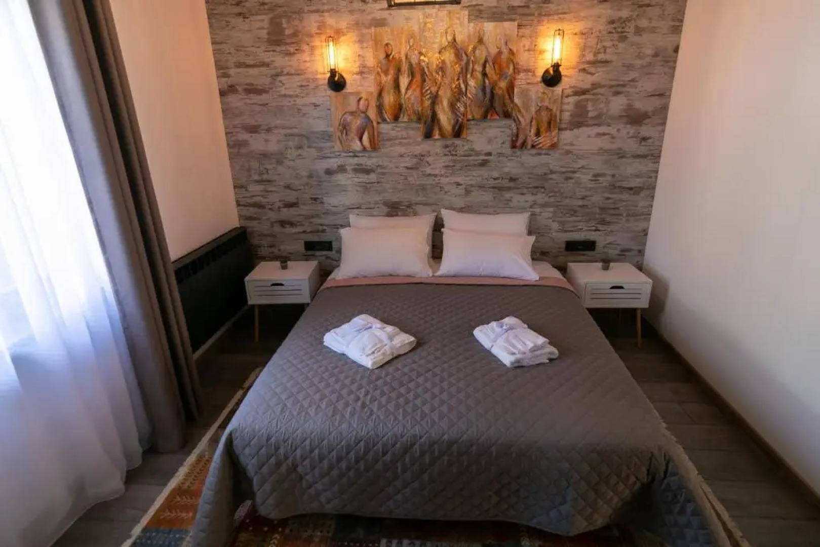 Morshyn Avenue Apartment