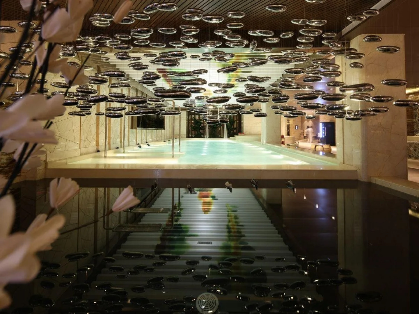 Top Elites City Resort Spa Hotel