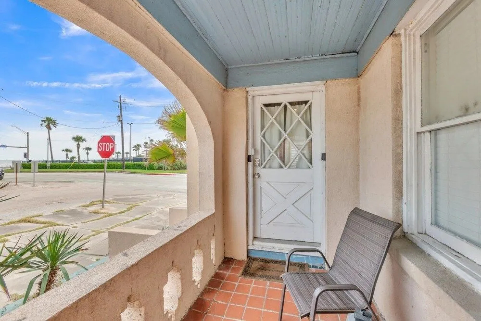 Sand Of Time Cottage 2 Bedroom Cottage By Redawning