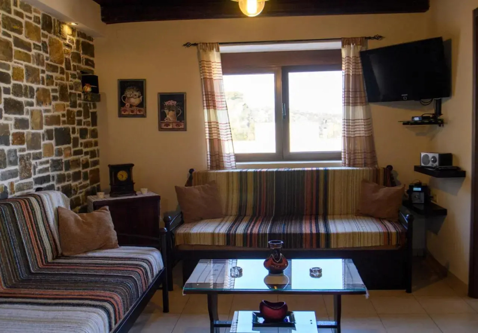 Villa Valia- Relaxation and Cretan hospitality