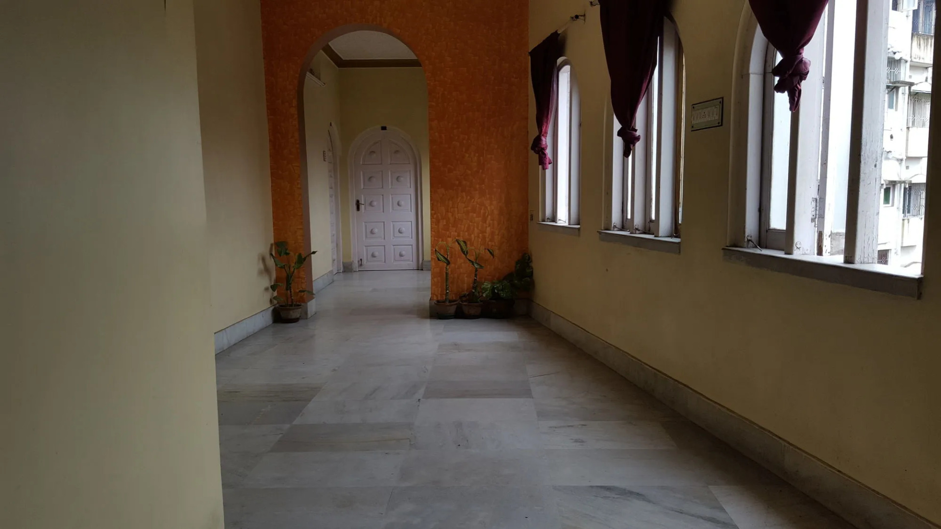 New Hotel White Palace