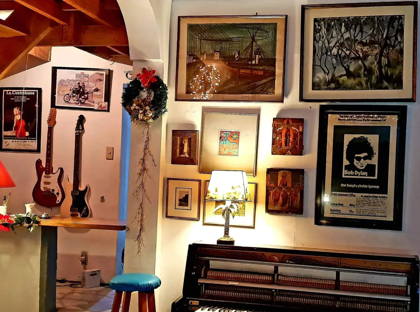 Coral Canyon Romblon - Hostel