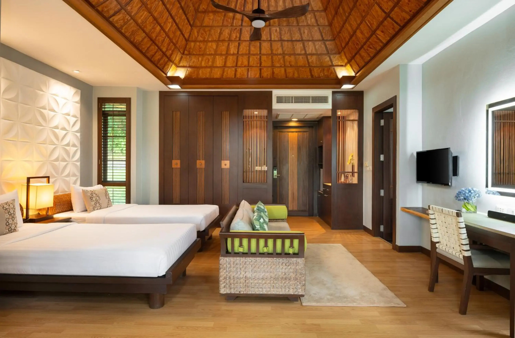 Springfield Village Golf & Spa