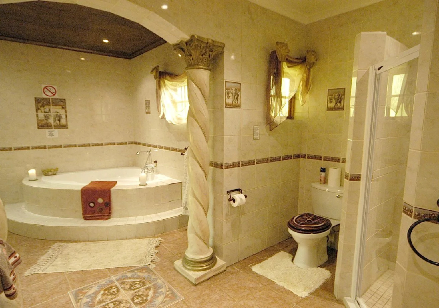 Mannah Executive Hotel and Conference Center