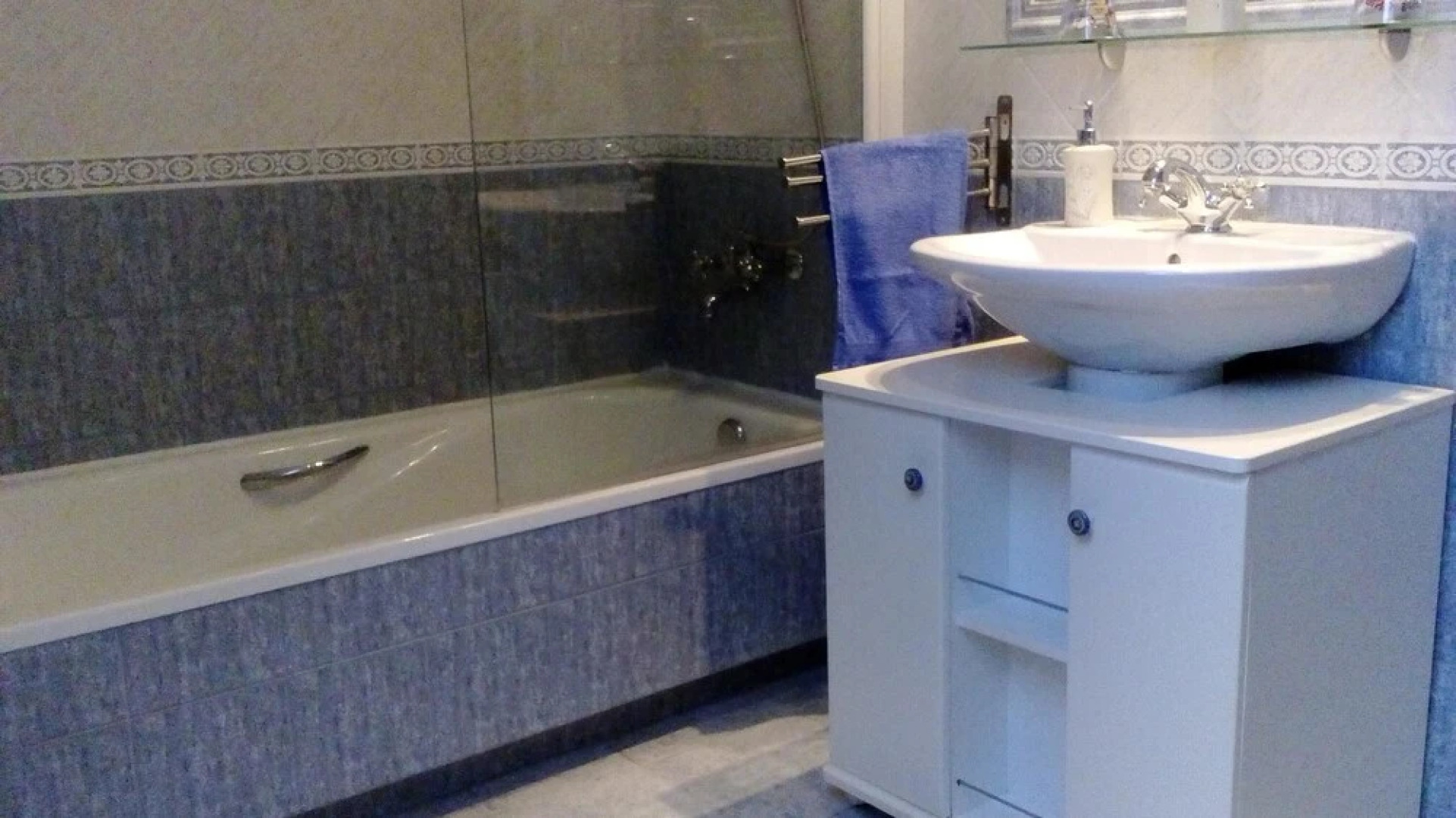 Apartment With 2 Bedrooms in Ribadeo, With Wonderful Mountain View, En