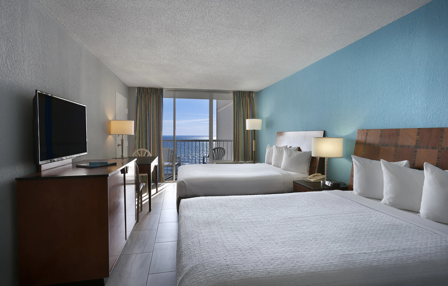 Crown Reef Beach Resort and Waterpark