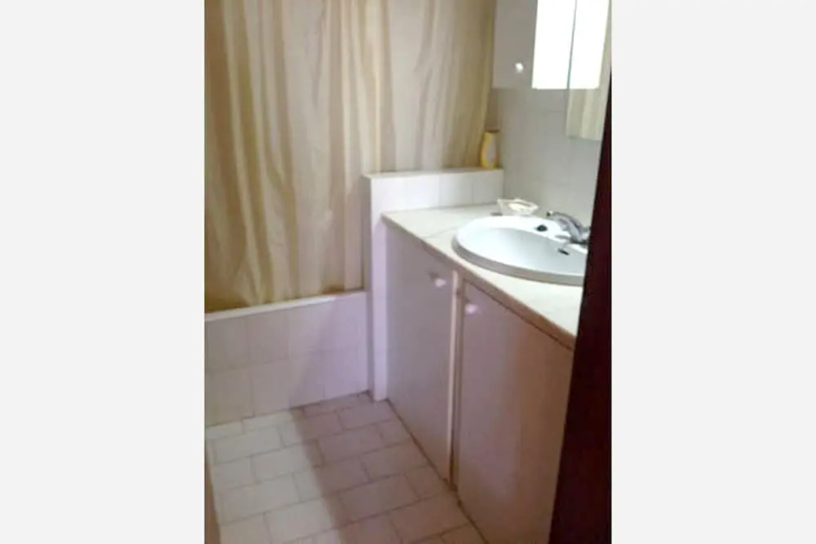 Apartment With one Bedroom in Armação de Pêra, With Wonderful sea View, Shared Pool, Balcony