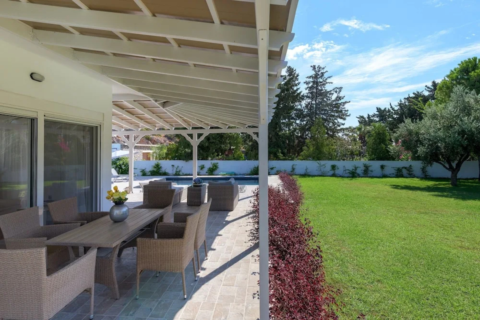 Casa Bianca Villa With Private Pool