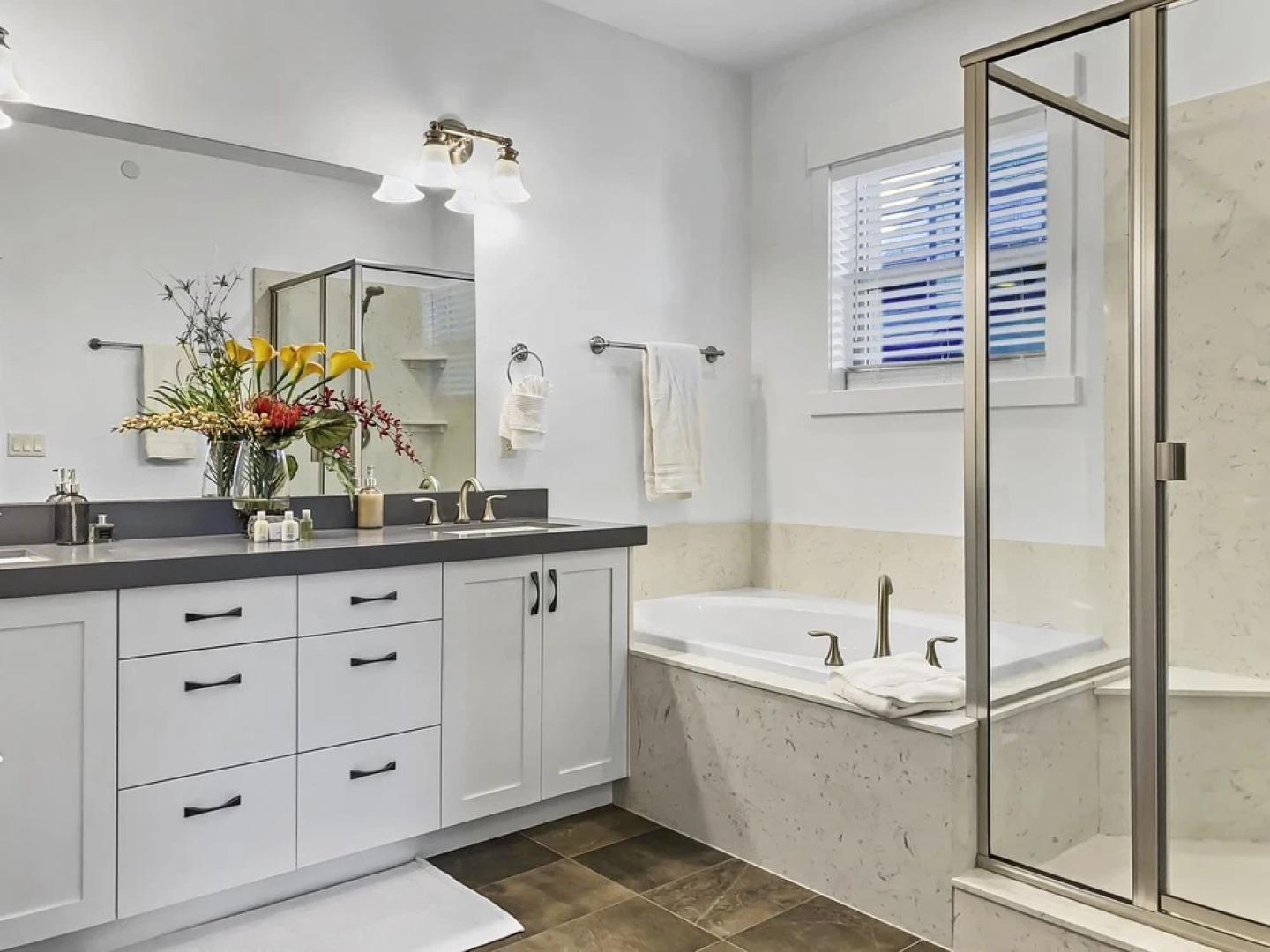 High Meadow Retreat 3 Bedroom Townhouse by Redawning