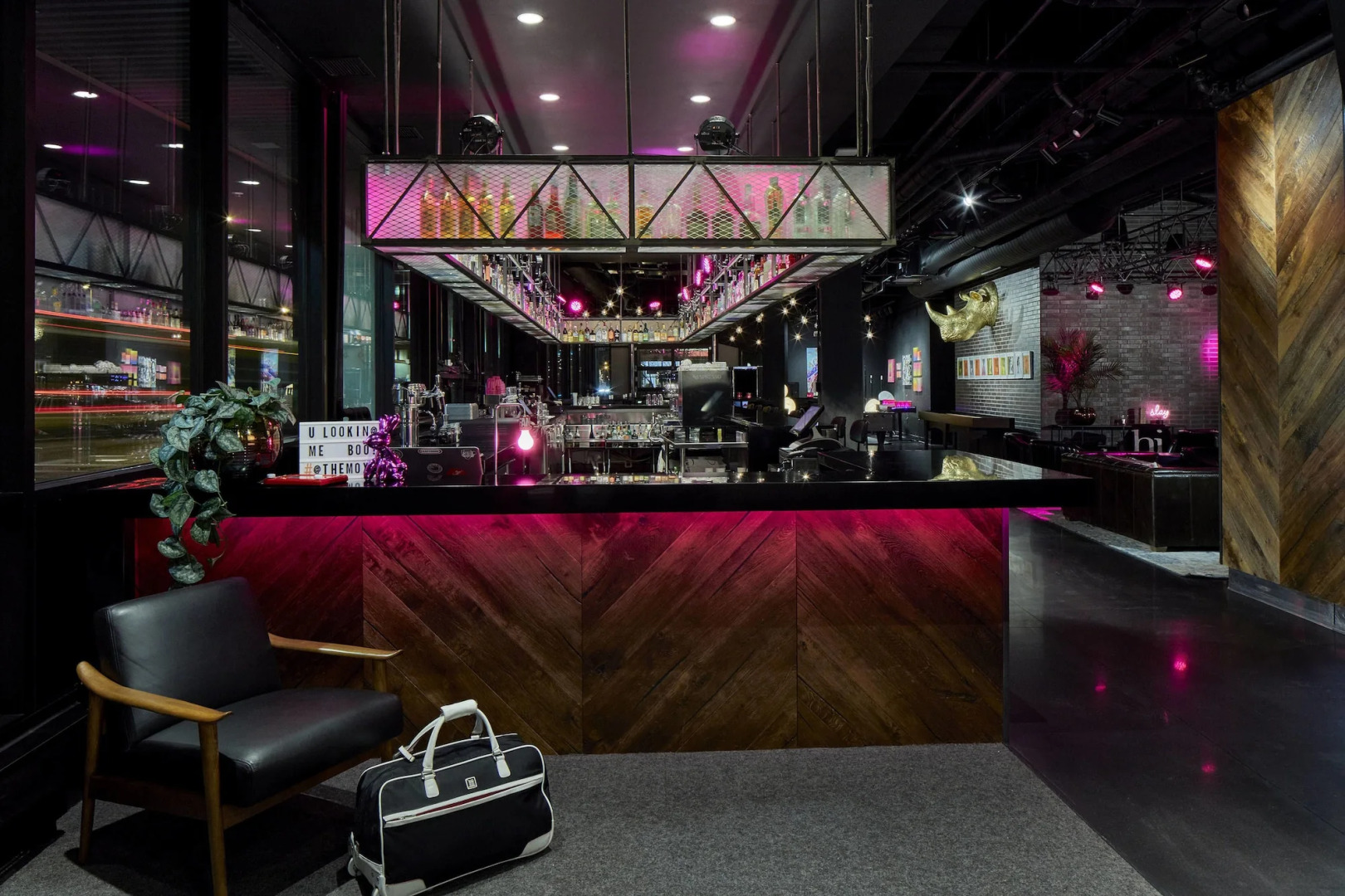 MOXY Minneapolis Uptown