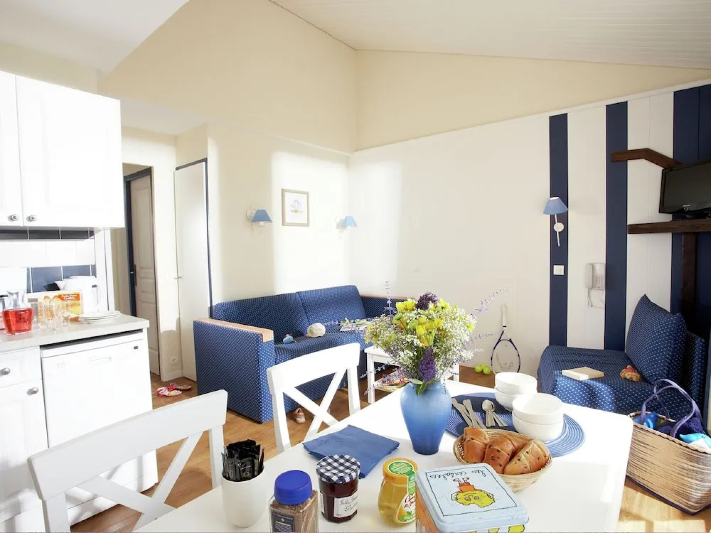 Stylish Apartment Located Near a Lake in the Vendée