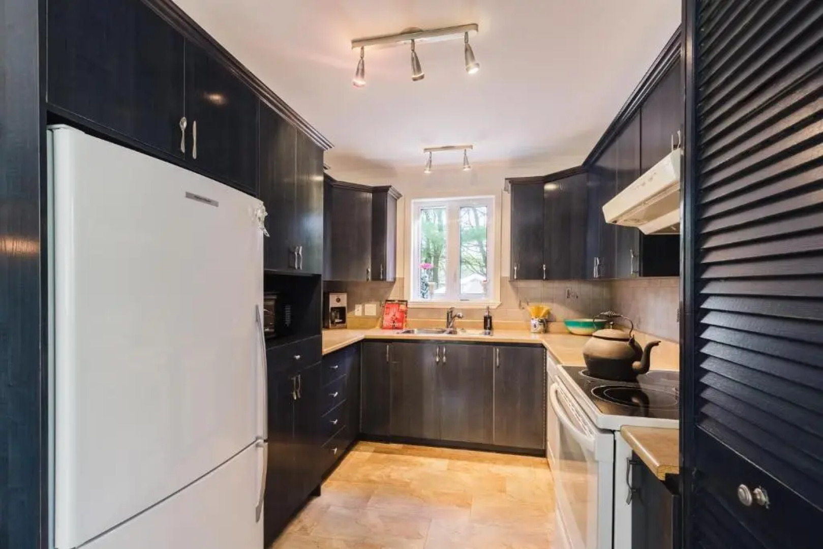 Chalet Spa prés du lac Foyer Cozy