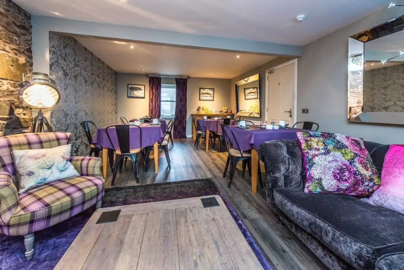 Shorehead Guest House