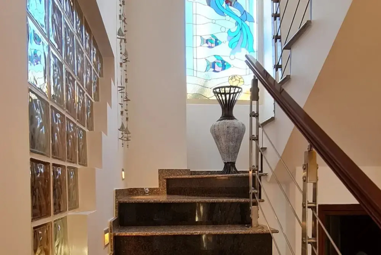 Stunning 5-bed Beach Front Villa, Private Beach