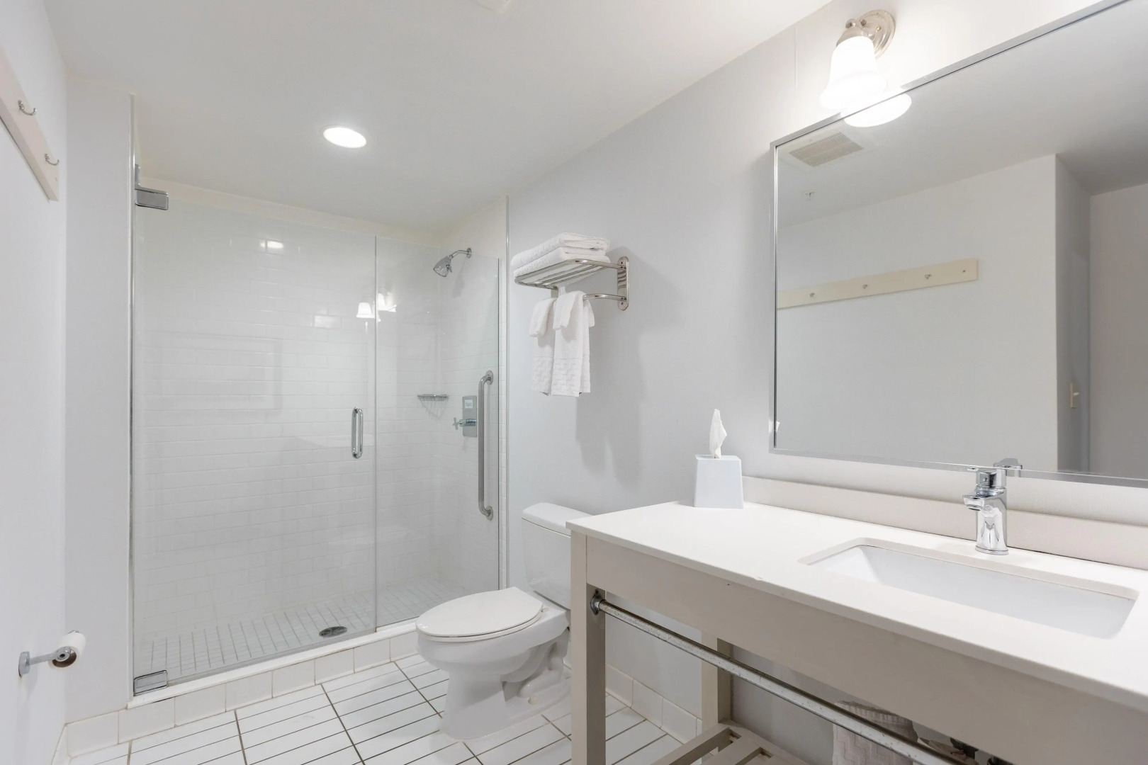 Crowne Plaza Niagara Falls NY Riverside by IHG