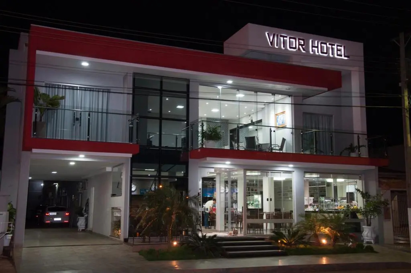Vitor Hotel II