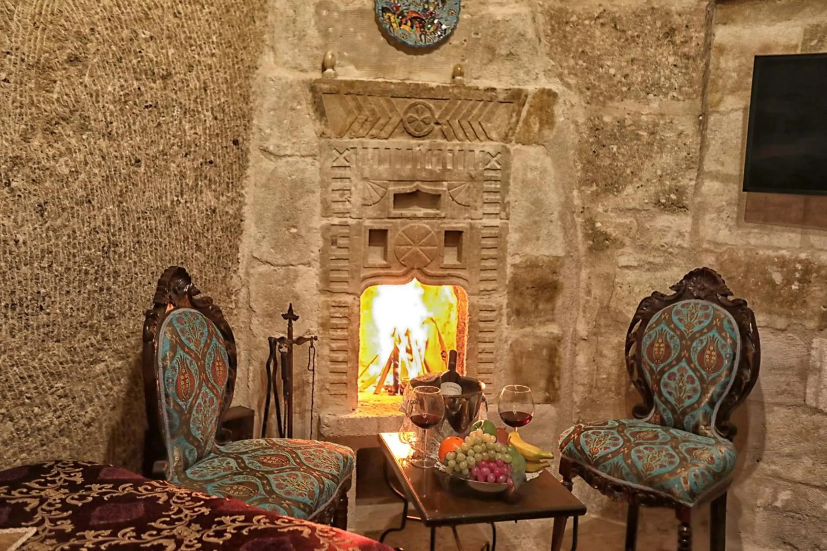 Traveller's Cave Hotel