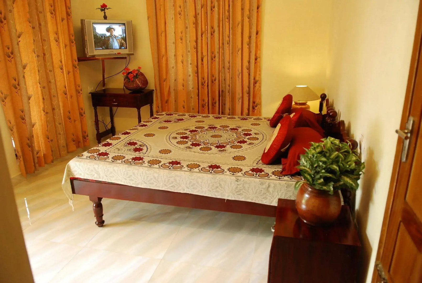 Coconut Creek Kumarakom Homestay Hotel